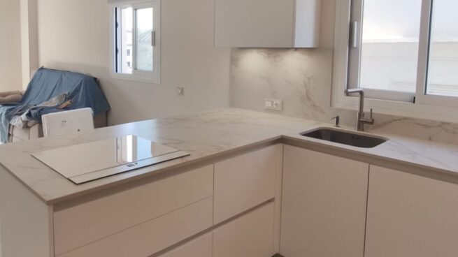 material encimera cocina Idecocina