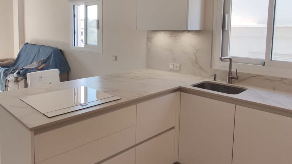 material encimera cocina Idecocina